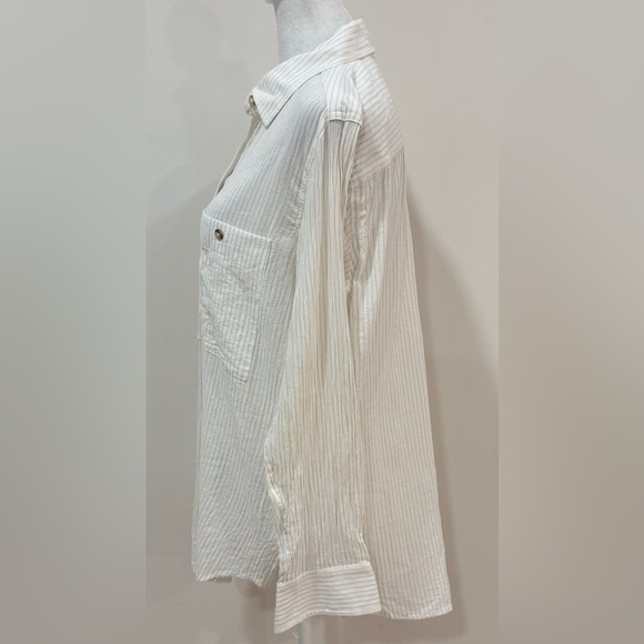 Club Monaco shirt Women button Down lightweight Pockets Cotton Size SP - Picture 3 of 9